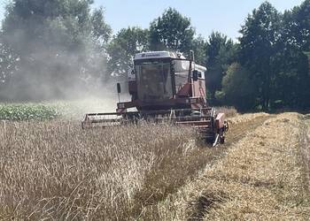 Kombajn zbożowy  lawerda 3700 hydrostat