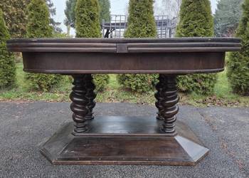 Rozkładany stół na świdrach (nr 9275)