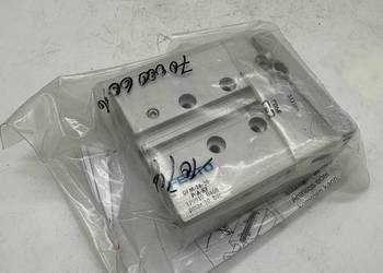 Festo DFM-16-30-P-A-KF 170910 Siłownik pneumatyczny