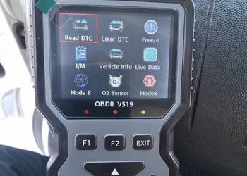 Skaner diagnostyczny OBDII V519