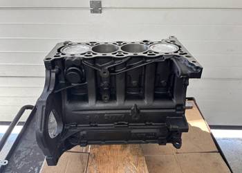 Blok Silnika Słupek Opel Astra Mokka Insignia 1.4 Turbo A14NET A14NEL