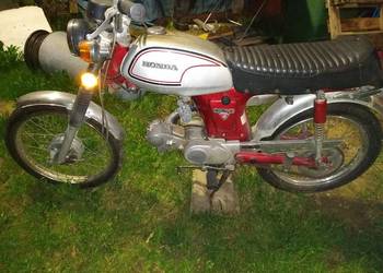 zabytkowa Honda CL70