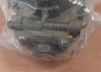 K126G GAŹNIK UAZ GAZ WOŁGA