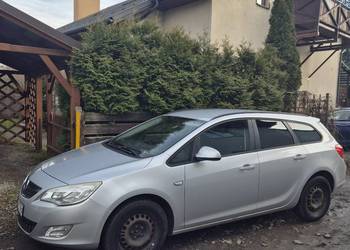 Opel Astra J rok 2011 1.7 CRDI 9500zł