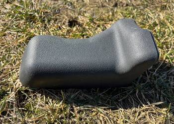 Mercedes MB100 MB 100 osłona zawiasu drzwi przesuwnych