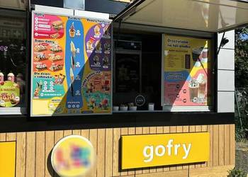 Przyczepa Gastronomiczna Lody z wyposażeniem.