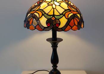Duża efektowna lampa witrażowa