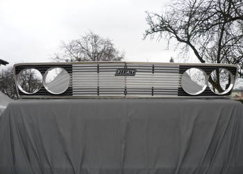Fiat 132 GLS - atrapa/grill nowy