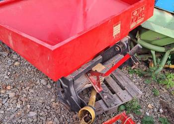 Rozsiewacz nawozów 600l