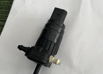 Pompka spryskiwaczy Vag 1K6955651