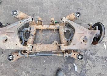 BELKA / SANKI TYŁ LAND ROVER RANGE ROVER VOGUE L322