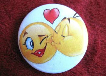 Broszka - Przypinka - metal - model Pixel E-moji pi002