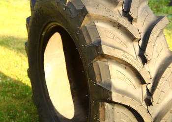 Opona 420/70R24 TL 130D TA-110 Petlas , Dostawa Express