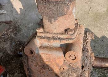 Skrzynia do rozrzutnika