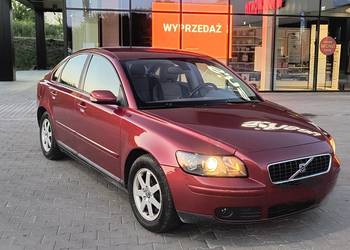 Volvo S40 Momentum 1.8 125km