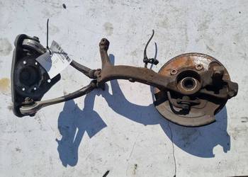 ZWROTNICA PRAWA PRZÓD AUDI A4 B5 ZWROTNICA PRAWA PRZÓD AUDI A4 B5