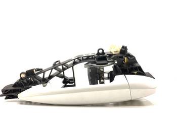 KLAMKA ZEWNĘTRZNA PRAWY TYŁ BMW F16 SUV 14-19