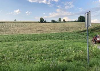 Sprzedam 2 działki o pow 5600m2