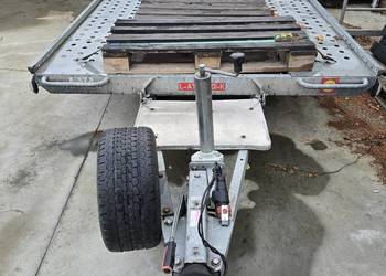 Przyczepa DMC 1500 kg najazdy mini laweta pongratz uchylana kolo