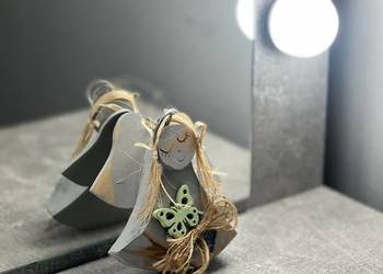 Aniołek / anioł dekoracyjny do powieszenia / zawieszka