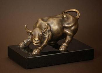 Figurka z brązu byk Wall Street