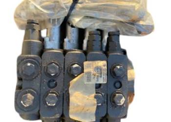 JCB 25/929400 4-sekcyjny rozdzielacz hydrauliczny do JCB 530B, JCB 540B