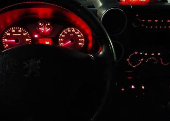 Peugot Partner 1.6 HDI EURO 5 model 2013 5 OSOBOWY  klimatyzacja