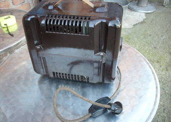 Ebonit.Zabytkowy transformator, stabilizator z lat 50-tych.