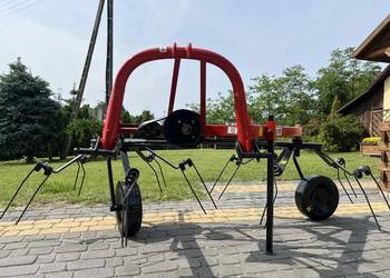 Przetrząsacz karuzelowy pająk zawieszany 2 wirnikowy zgrabiarka 5 lub 6 wir