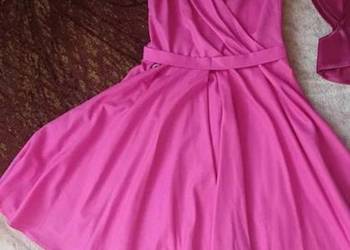 Różowa sukienka damska