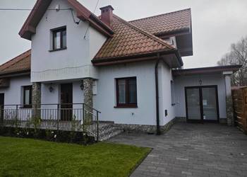 Sprzedam dom wraz z salonem fryzjerskim