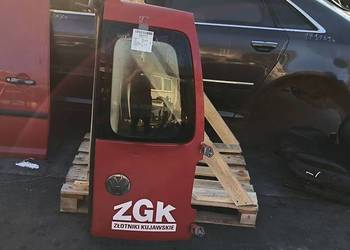 DRZWI PRAWE TYŁ VOLKSWAGEN CADDY III LK3A