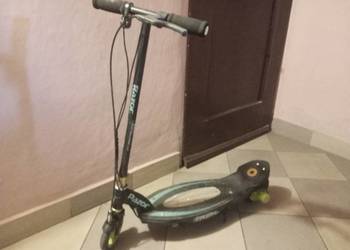 Hulajnoga elektryczna Razor e90