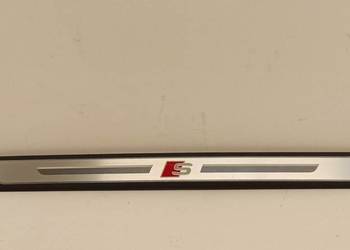 AUDI A3 8Y LISTWA PROGOWA PRAWA 8Y0947418A LED A3 8Y