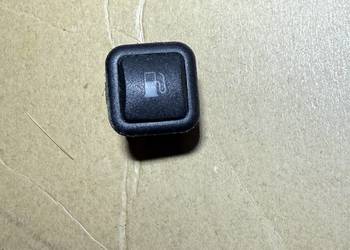 vw golf 4, przycisk otwierania klapki wlewu paliwa