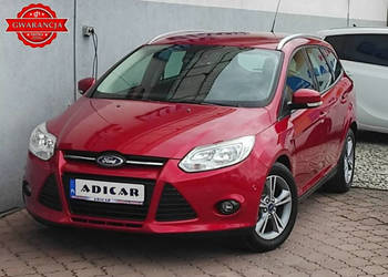 Ford Focus czerwony metalik, 89tys.przebiegu, 125KM, tempomat, parktronik,…