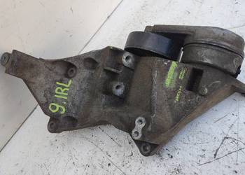 9.Land Rover Discovery Mocowanie alternatora 3.0 SDV6 4x4 Diesel R8S3A-1
