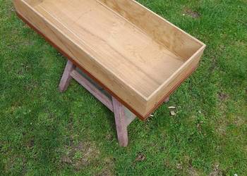 Sprzedam skrzynię kwiatową na balkon lub ogród.