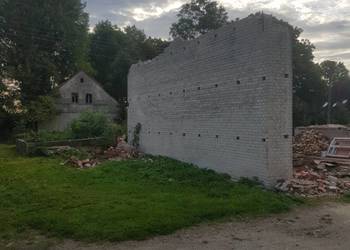 cegły z rozbiórki białe i czerwone