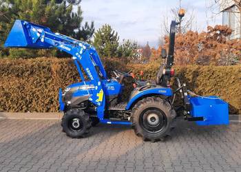 Ciągnik Solis 26 4WD 9+9 z ładowaczem czołowym i skrzynią ładunkową