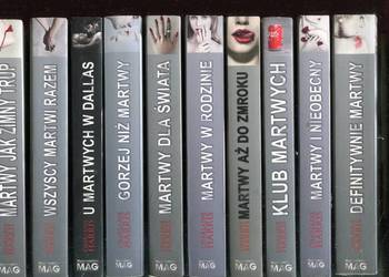 Martwy aż do zmroku + 9 innych z cyklu - Charlaine Harris Pakiet Okazja