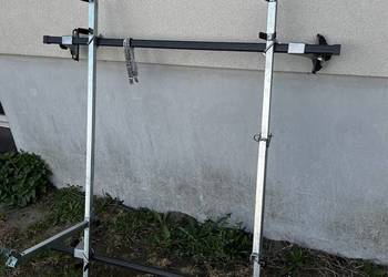 Uniwersalny bagażnik dachowy THULE na rowery