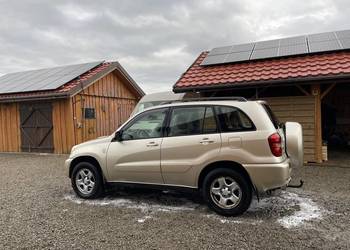 Toyota Rav 4, 2005r