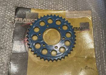 Kawasaki ZX9R ZX-9R Zębatka Tył Tylna V631 Kawasaki ZX9R ZX-9R Zębatka Tył Tylna V631