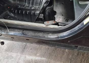 PRÓG LEWY DODGE DURANGO III SŁUPEK 2016 PRÓG LEWY DODGE DURANGO III SŁUPEK 2016