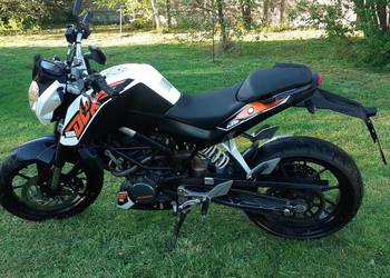 KTM Duke 125