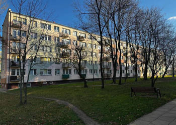 Na sprzedaż mieszkanie o pow. 63m2 do remontu