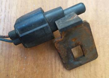 CZUJNIK TEMPERATURY ZEWNĘTRZNEJ CHRYSLER PACIFICA 04-08 R