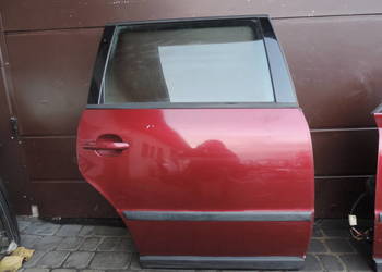 VW PASSAT B5 KOMBI DRZWI PRAWY TYŁ LB3Y