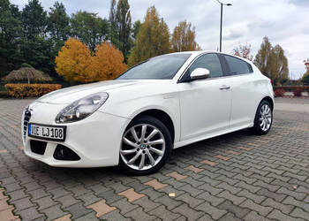 Alfa Romeo Giulietta SPORT 1.4 170KM BiAłA XeNoN II WłaŚciCieL BeZwypaDKowa